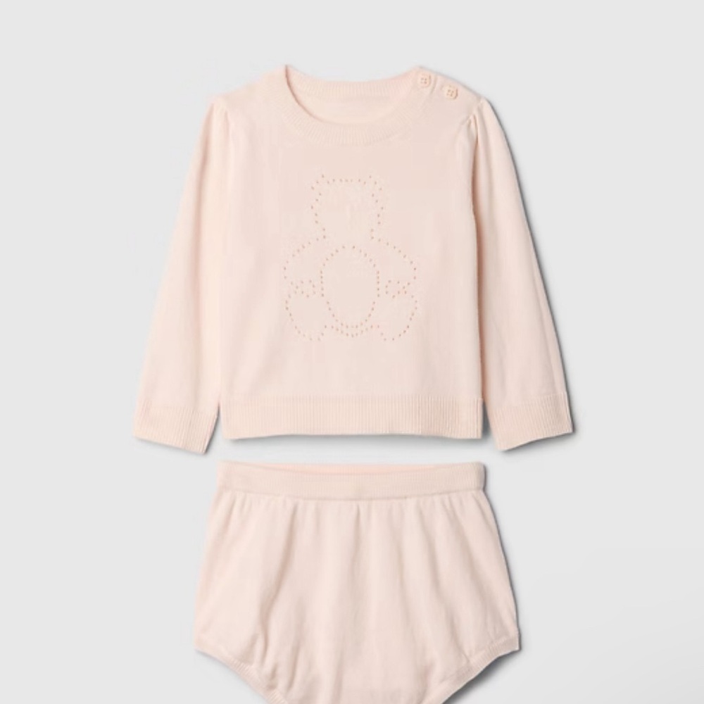 GAP Kids Light Pink Matching Set Baby Brannen bear sweater short set